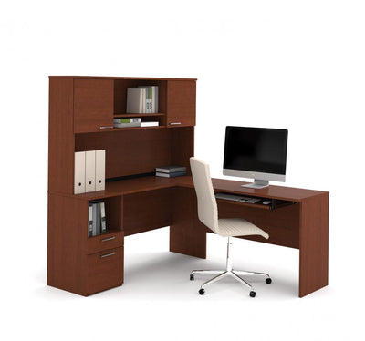 L-shaped workstation