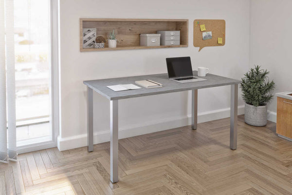 60W Table Desk with Square Metal Legs